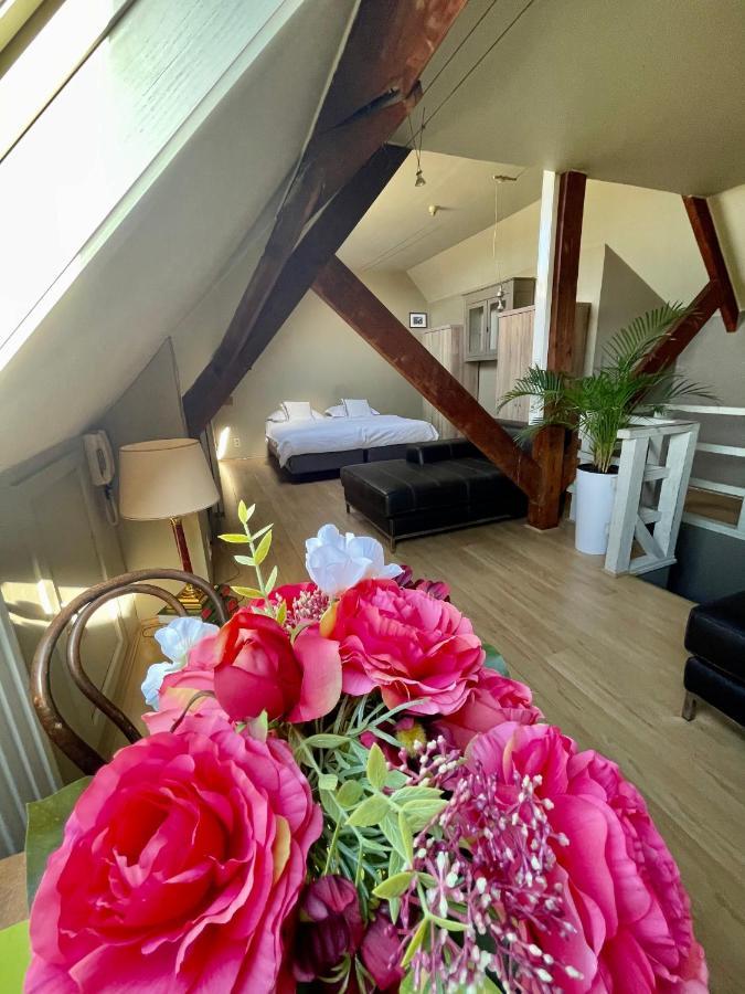 Cosy Penthouse In The Heart Of Bruges Brujas Exterior foto